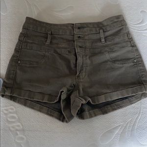 Green shorts! Huge waisted